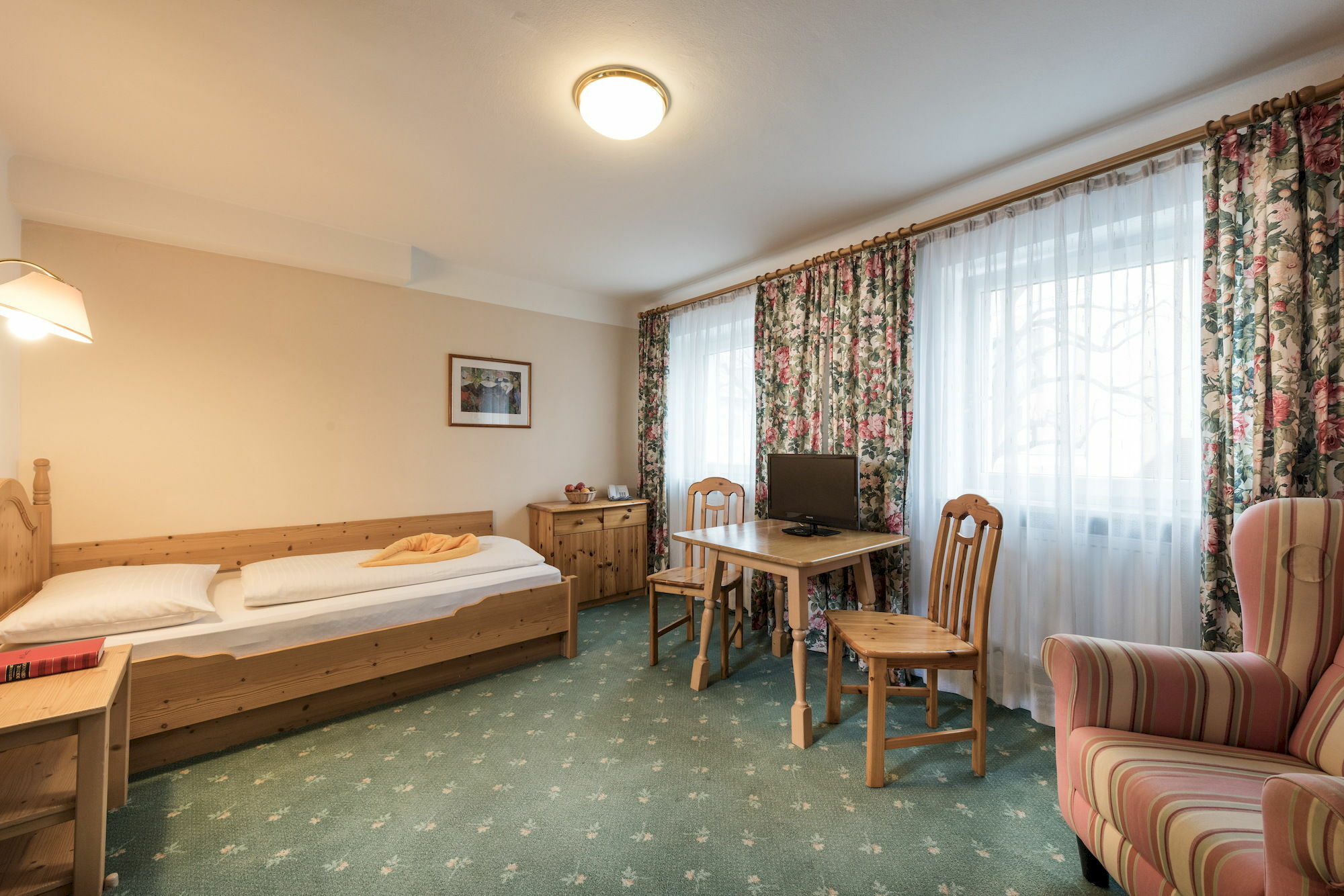 Aurora Appartements Inklusive Freiem Thermeneintritt Bad Hofgastein Exterior photo